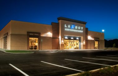 2016-la-z-boy-exteriorensley-image-1-800×520